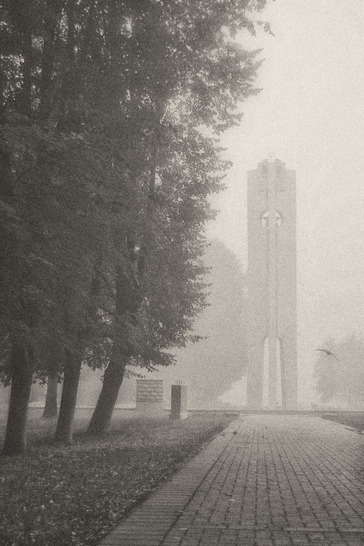 Konstantin Chemeris. Town. Untitled